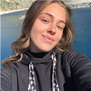 Profesora de matemáticas que imparte clases de todos los niveles hasta bachiller (incluido)